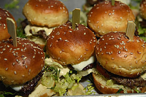 N.J. Burger Joint Ranks No. 2 on Best Burgers in America List