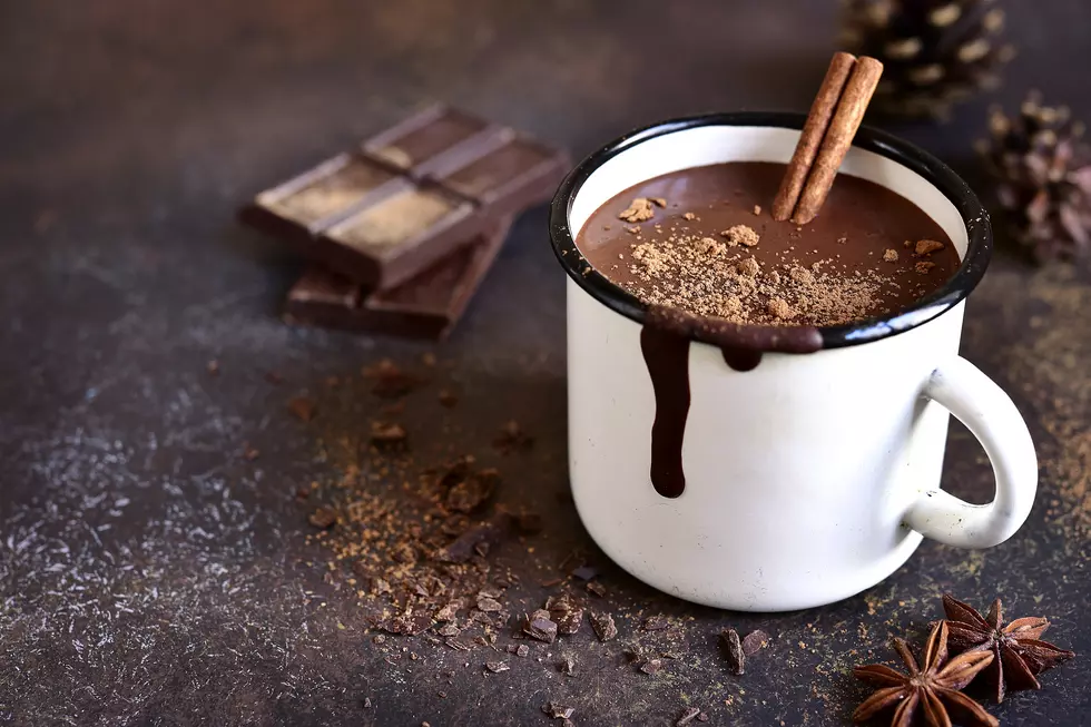 How to Make Spiked Hot Chocolate