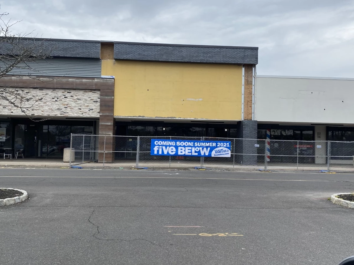 Five Below Coming Soon to the Lawrence Shopping Center