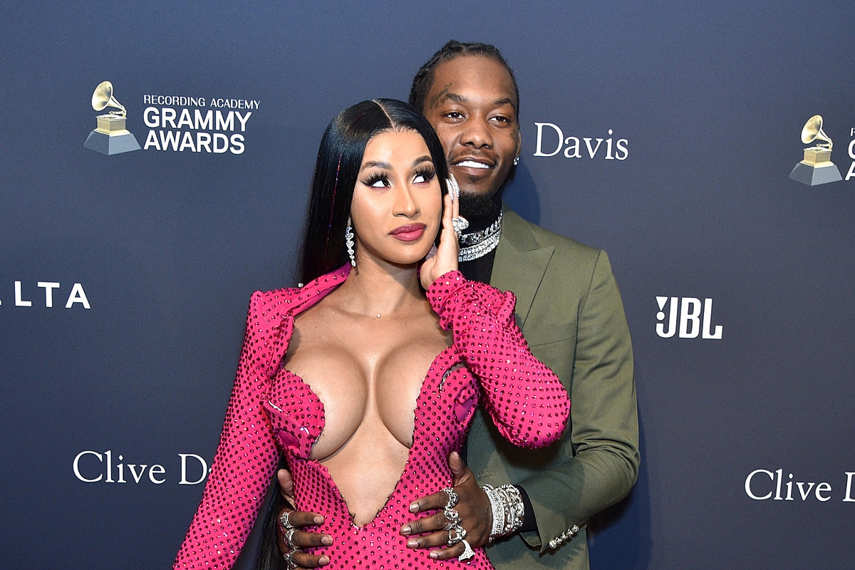 Xxx Sexi Video 1 Girl 2 Boy - Cardi B & Offset Welcome Second Child Together
