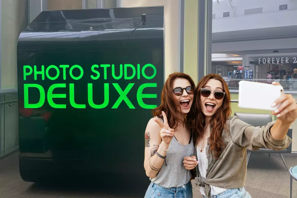 The Quaker Bridge Mall Is Home To The Future Of Photo Booths