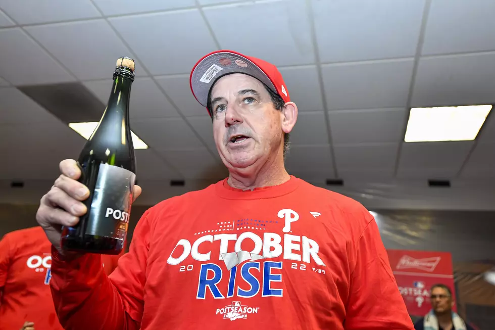 Philadelphia Phillies Extend Manager Rob Thompson’s Contract Through 2024