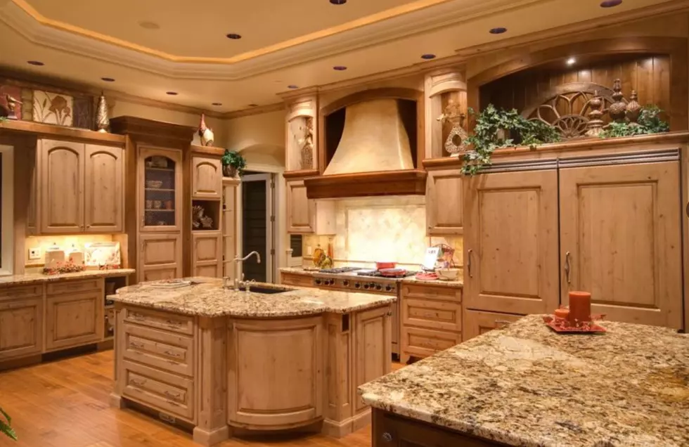 Did every kitchen in New Jersey look like this in the early 2000s?