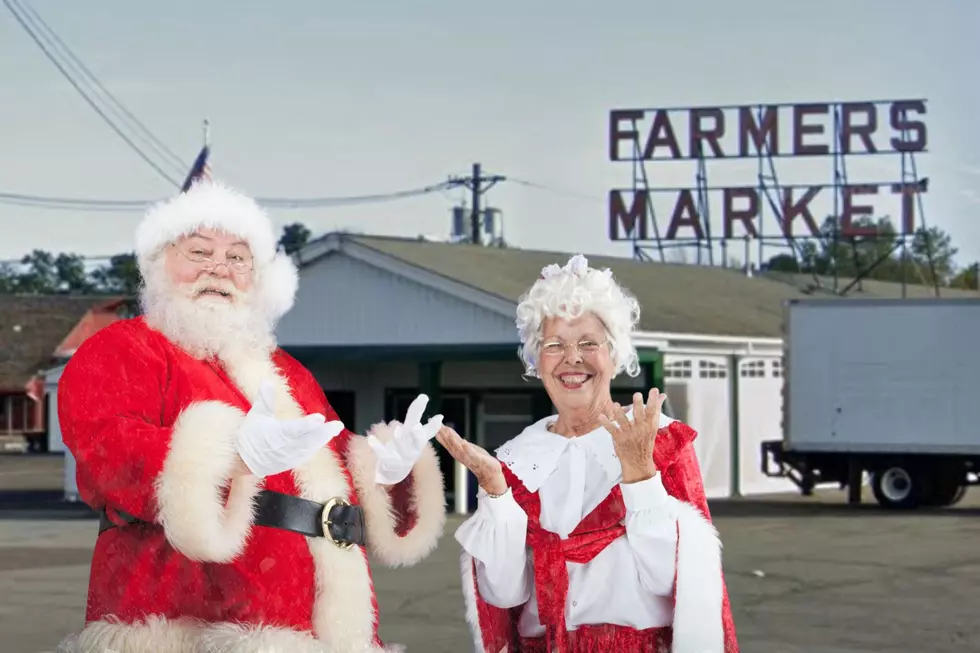 This Holiday Photo-Op Is Coming To The Trenton Farmers Market