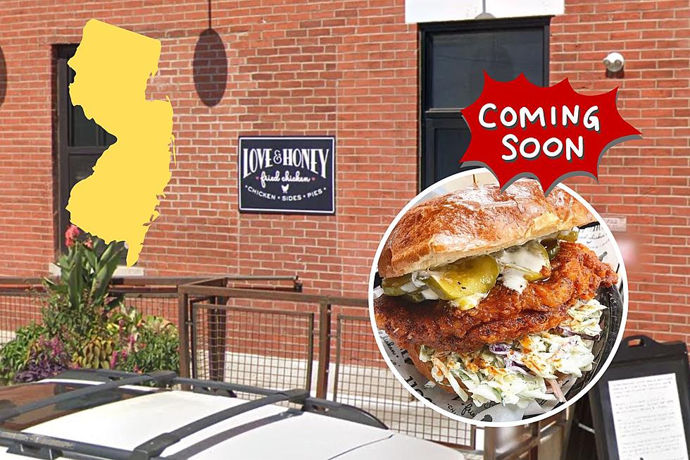 This Popular Philly-Based Fried Chicken Spot Is Bringing Their Mouth-Watering Chicken to NJ!
