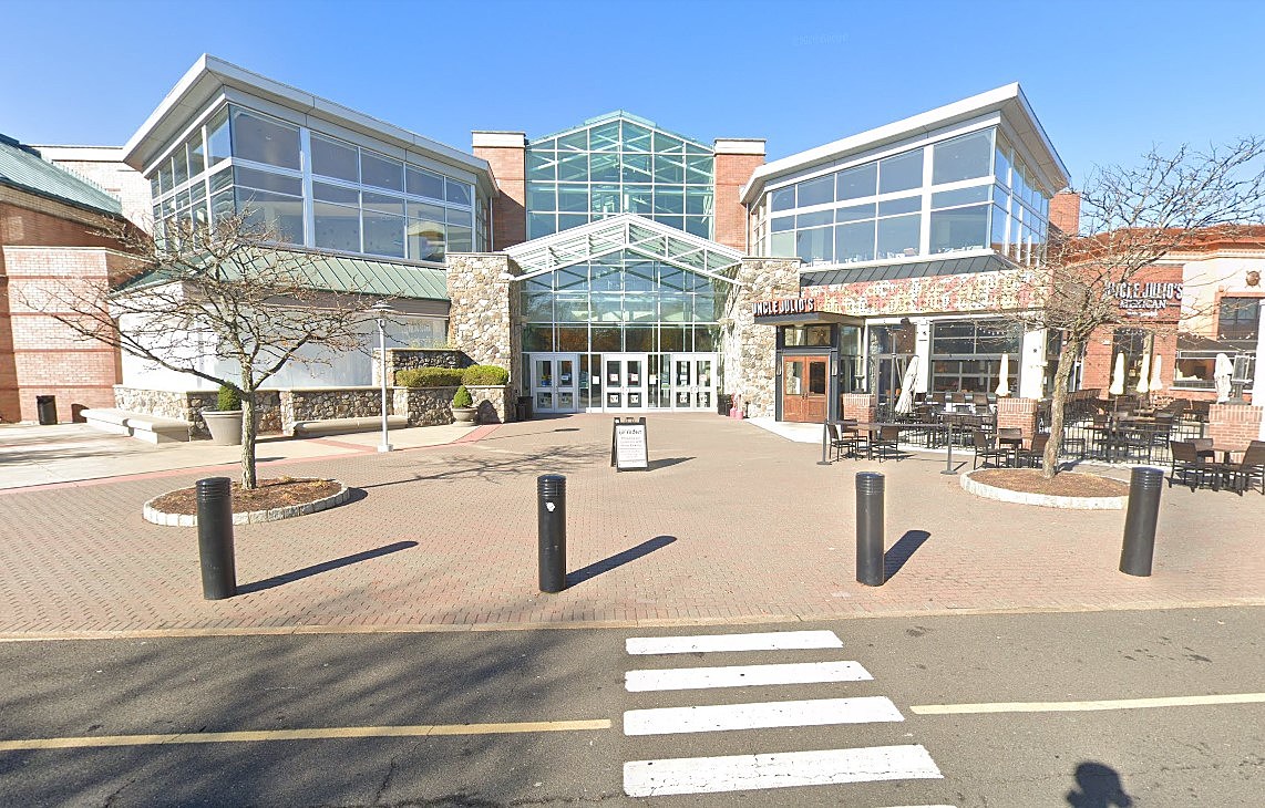 Bridgewater Commons Mall Tour and History - Bridgewater, NJ 