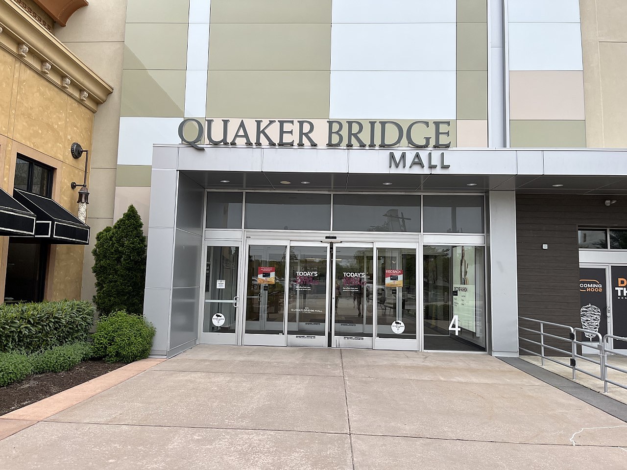 Call It Spring Quaker Bridge Mall