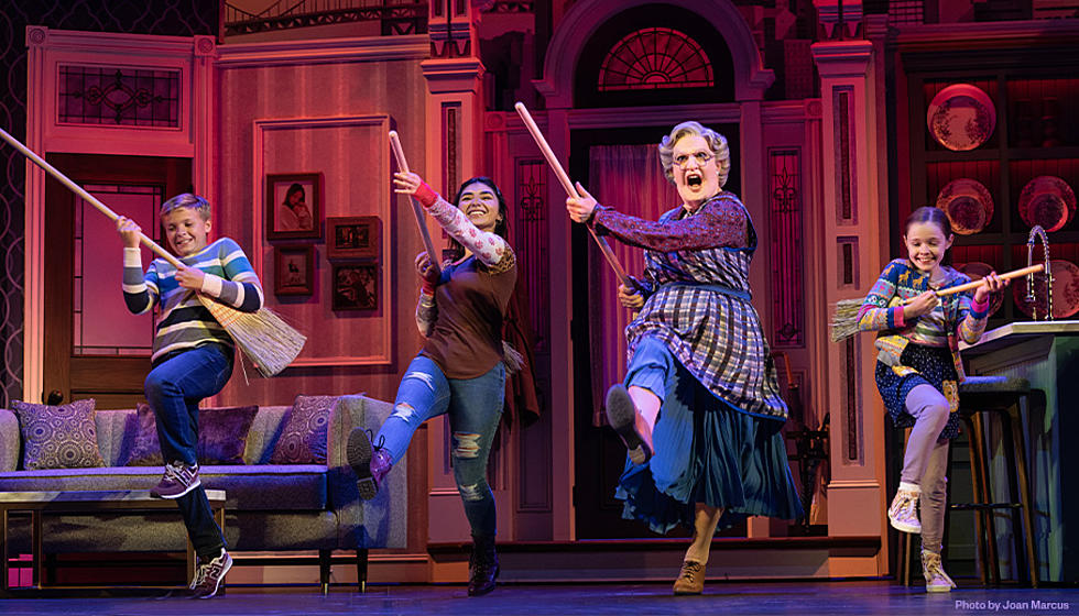 Hello, Philly Poppets! Mrs. Doubtfire is Coming to the Academy of Music This February