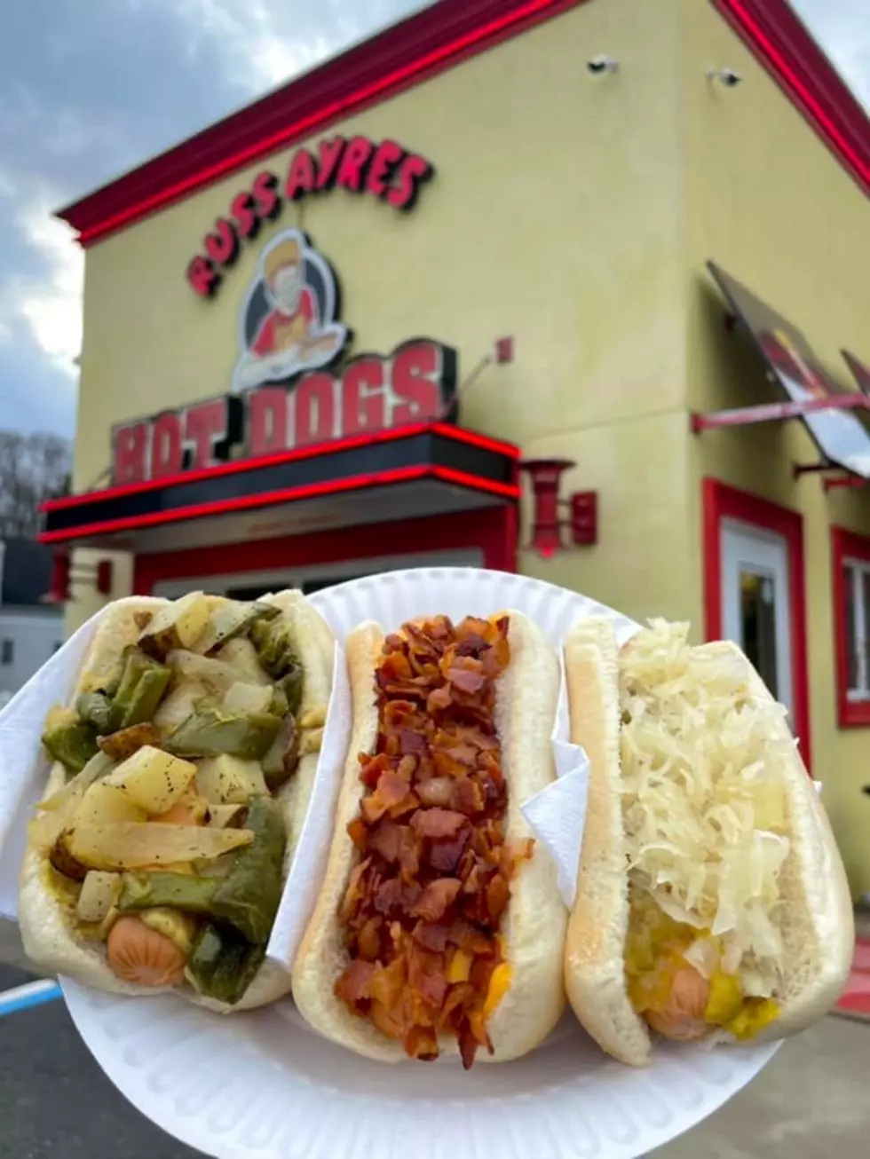 Russ Ayres Hot Dogs via Facebook