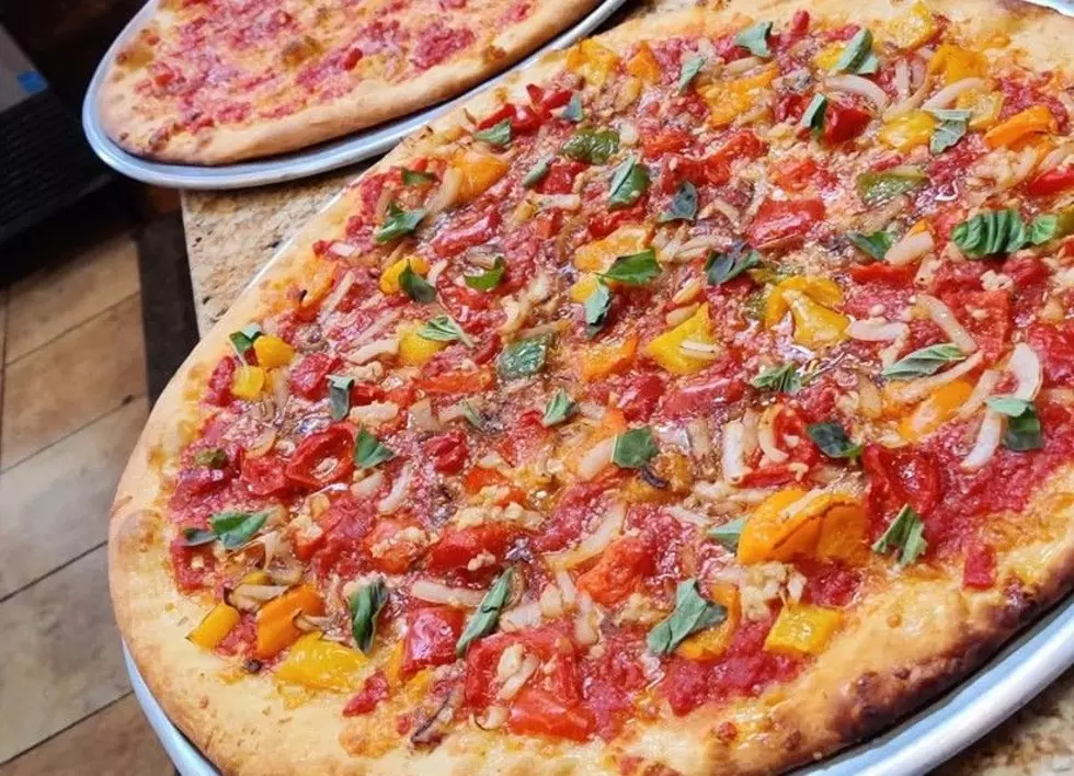Barstool Sports’ Dave Portnoy Stops at Hamilton Township, NJ Pizza Shop For New Review