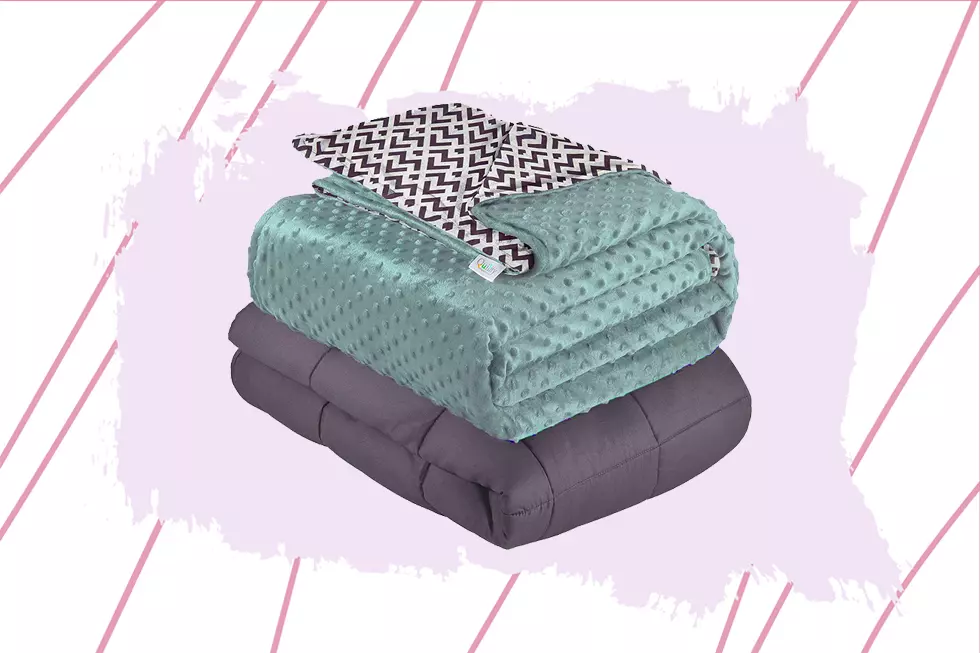 Cozy Up With the Blanket That Earned Over 20,000 Reviews