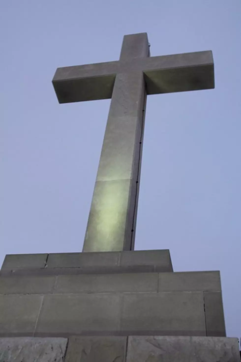 E. Idaho Town Removes Crosses after Complaint