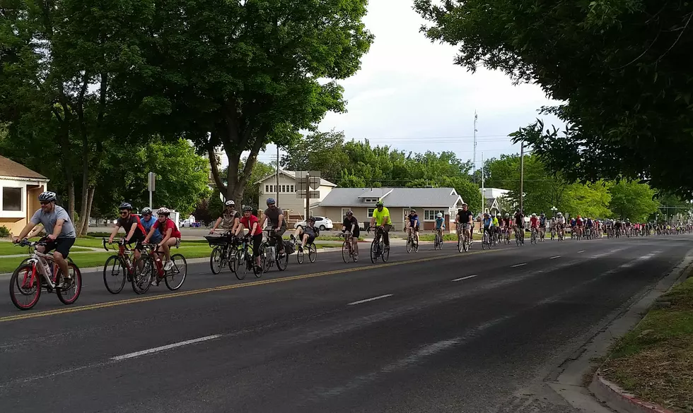 Community Honors Franklin with Bicycle Ride