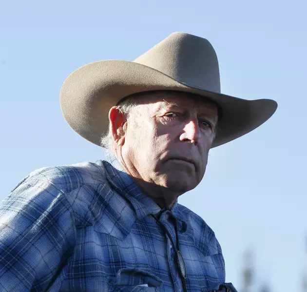 Cliven Bundy to Pay for Own Lawyer in Nevada Standoff Case