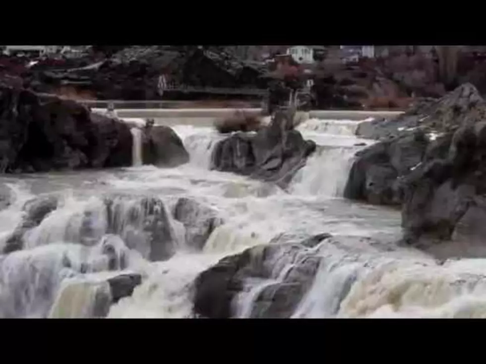 High Flows Over Shoshone Falls