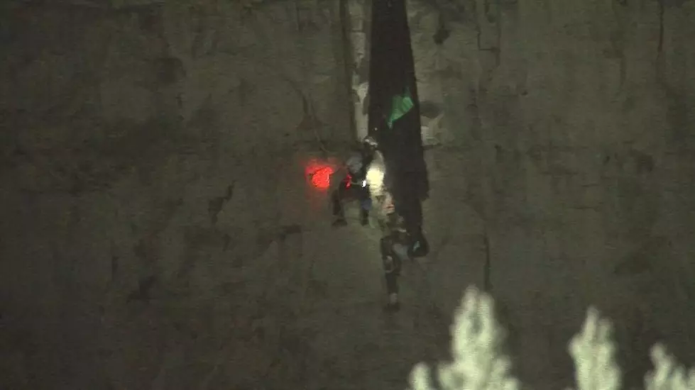 BASE Jumper Rescued from Side of Snake River Canyon