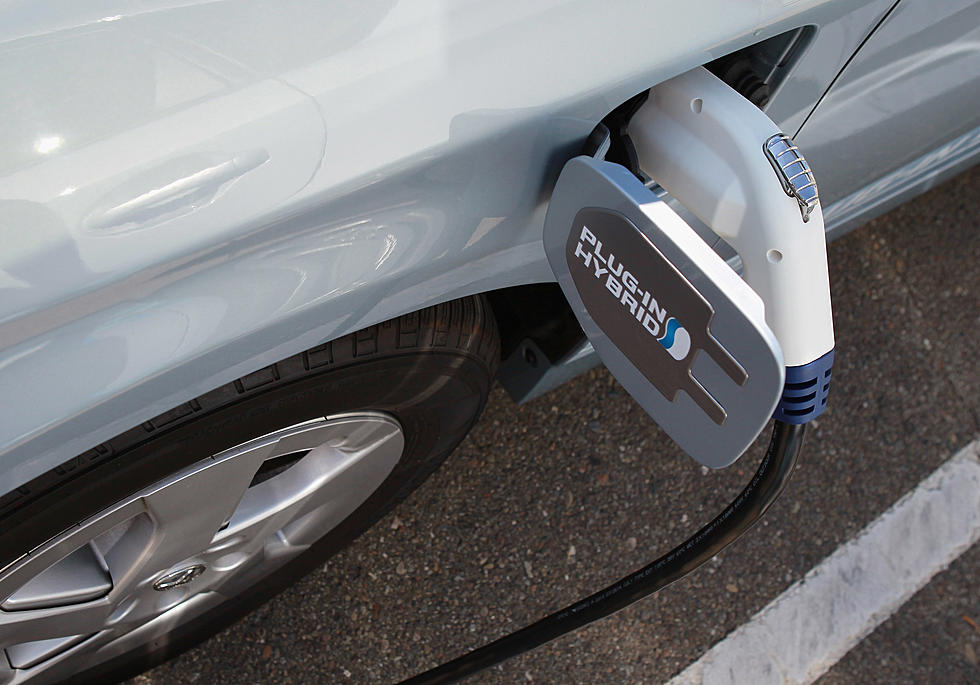 Western Governors Agree to Build Charging Station Network