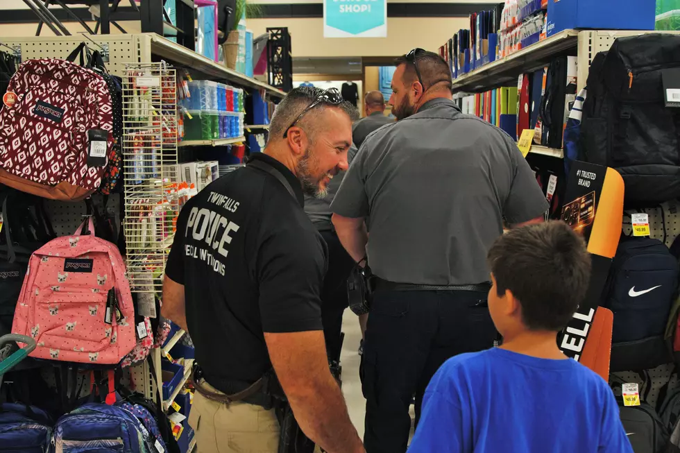 Twin Falls Law Officers Help Students Get Ready for New School Year