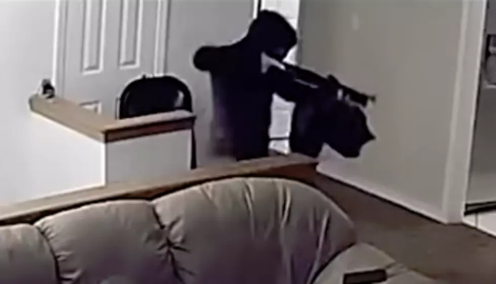 Idaho Man Snatches Gun From Home Invader [VIDEO]
