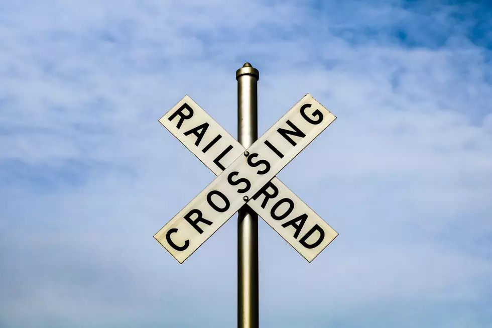865 Idaho Railroad Crossings to Get New Signage