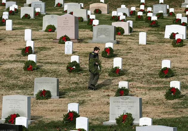 Graves Decorated at Idaho State Veterans Cemetery