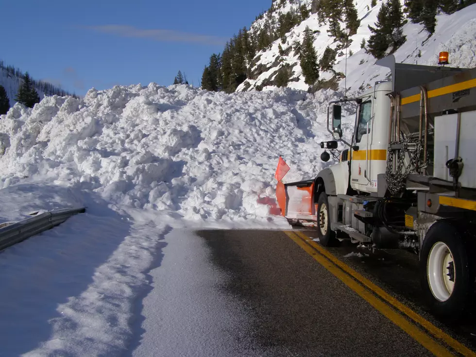 Avalanche Danger Shuts Down Idaho 21 West of Stanley