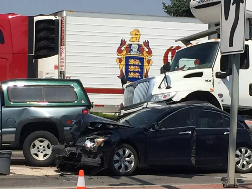 No Major Injures As Truck Rear-ends Cars at Twin Falls Intersection