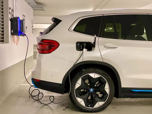 Idaho&#8217;s Lack of EV Charging Stations Likely to Thwart EV Sales