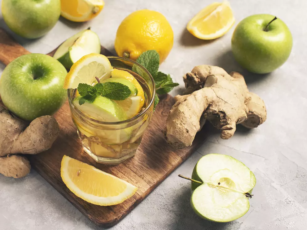 Here&#8217;s the Best Detox Drink to Get Back on Track After a Day of Overeating