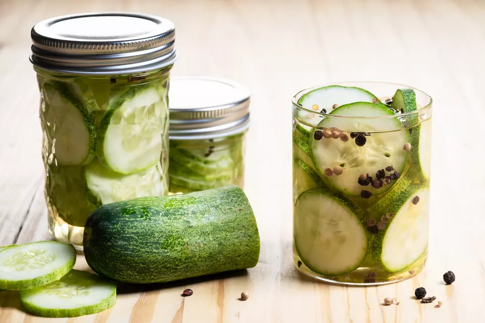 Easy Vinegar Refrigerator Cucumber Pickles