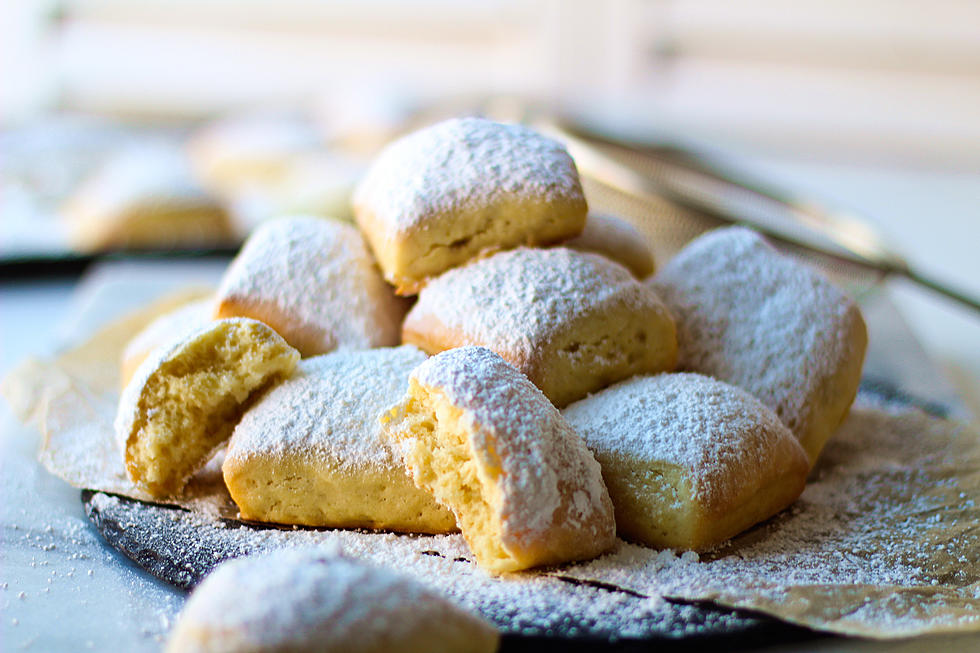 What We&#8217;re Cooking This Weekend: Vegan Baked Beignets