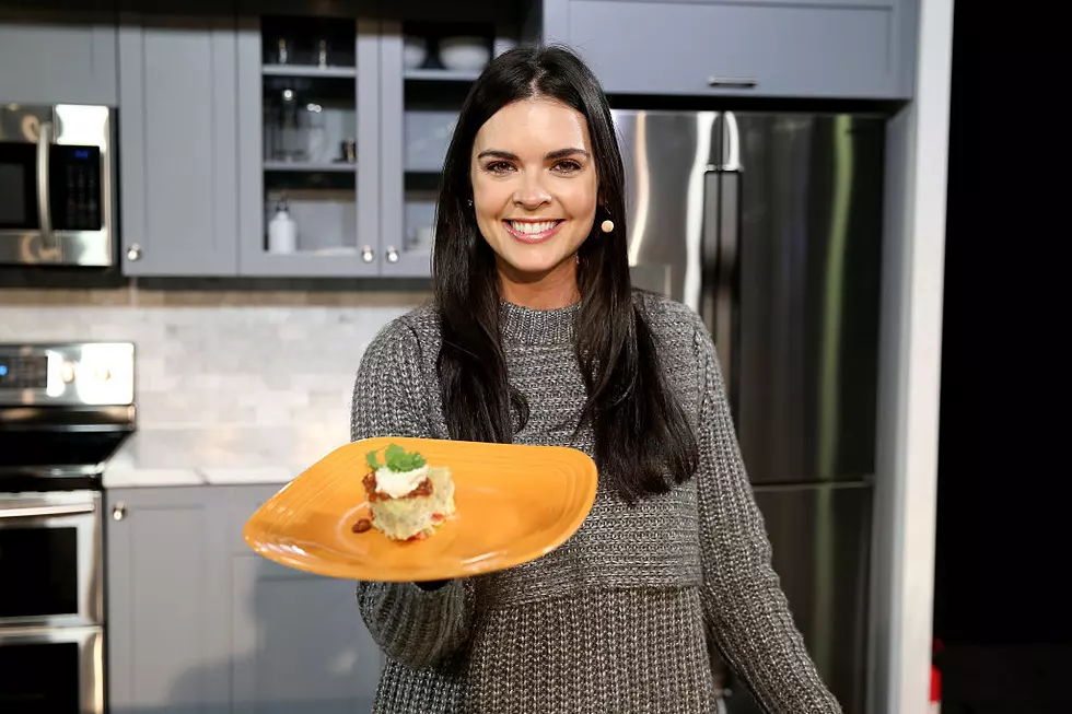 Katie Lee, Our Favorite TV Chef, Talks Vegan Beauty and the Joy of Greening  Her Routine | The Beet