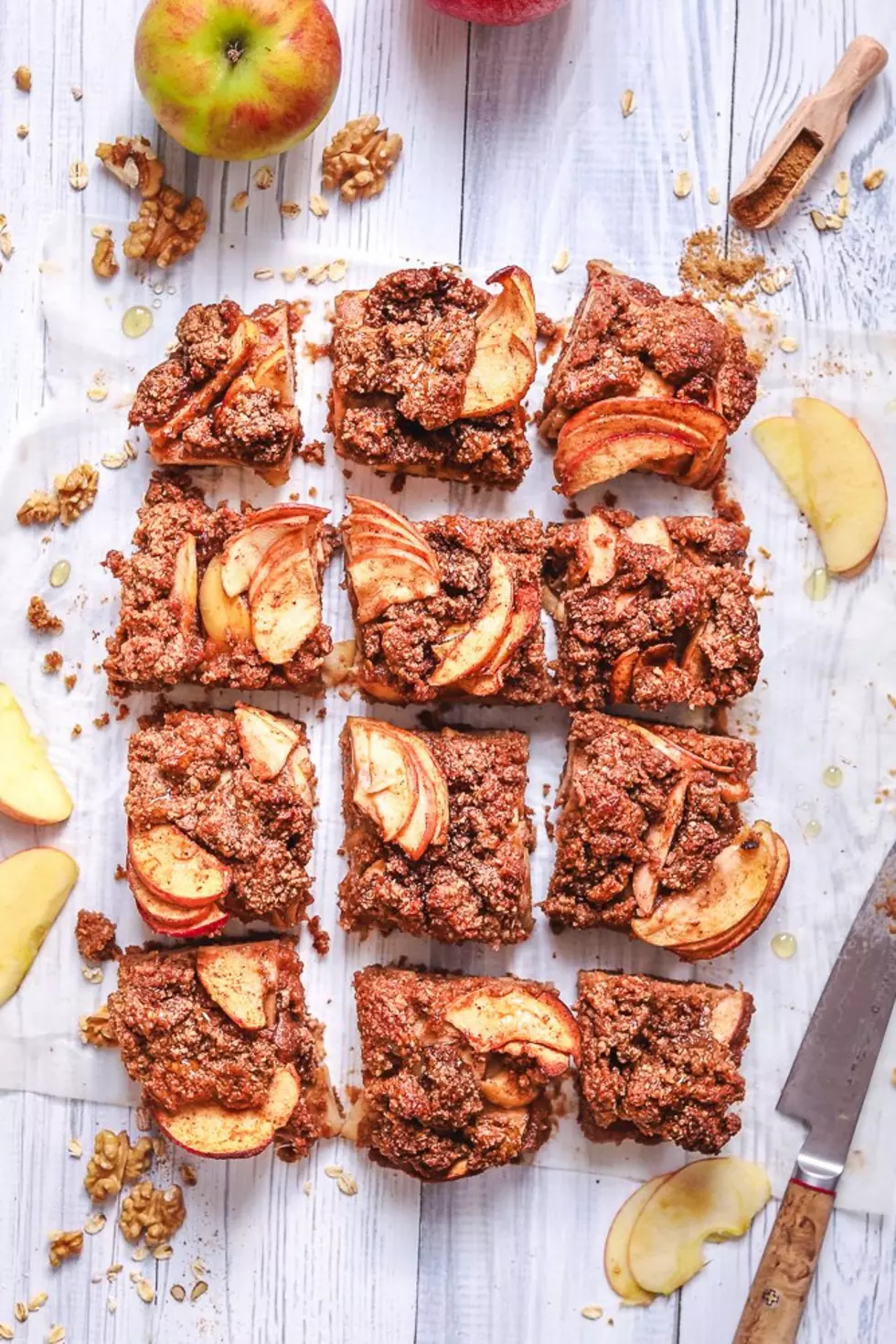 Vegan and Gluten-Free Apple Crumble Bars