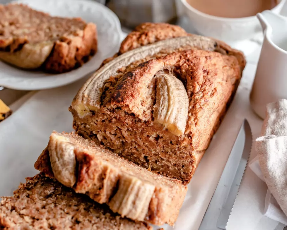 The Best Gluten-Free Banana Bread Everyone’s Making Right Now