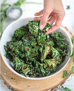 The Best Salty and Crunchy Kale Chips