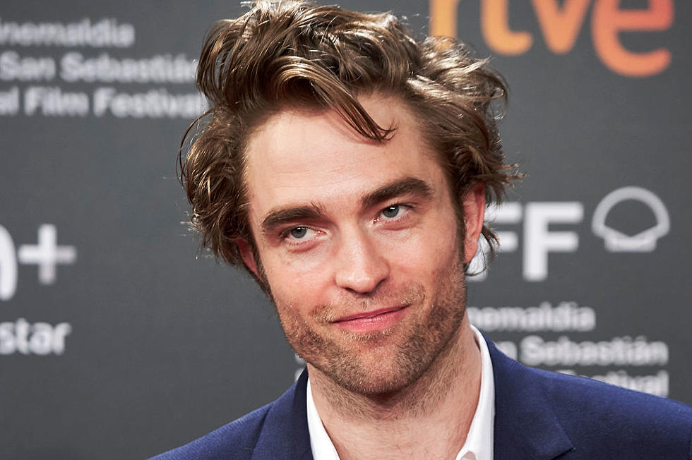 Robert Pattinson in Quarantine: I Eat Like a Wild Animal. Like, Out of a Trash Can