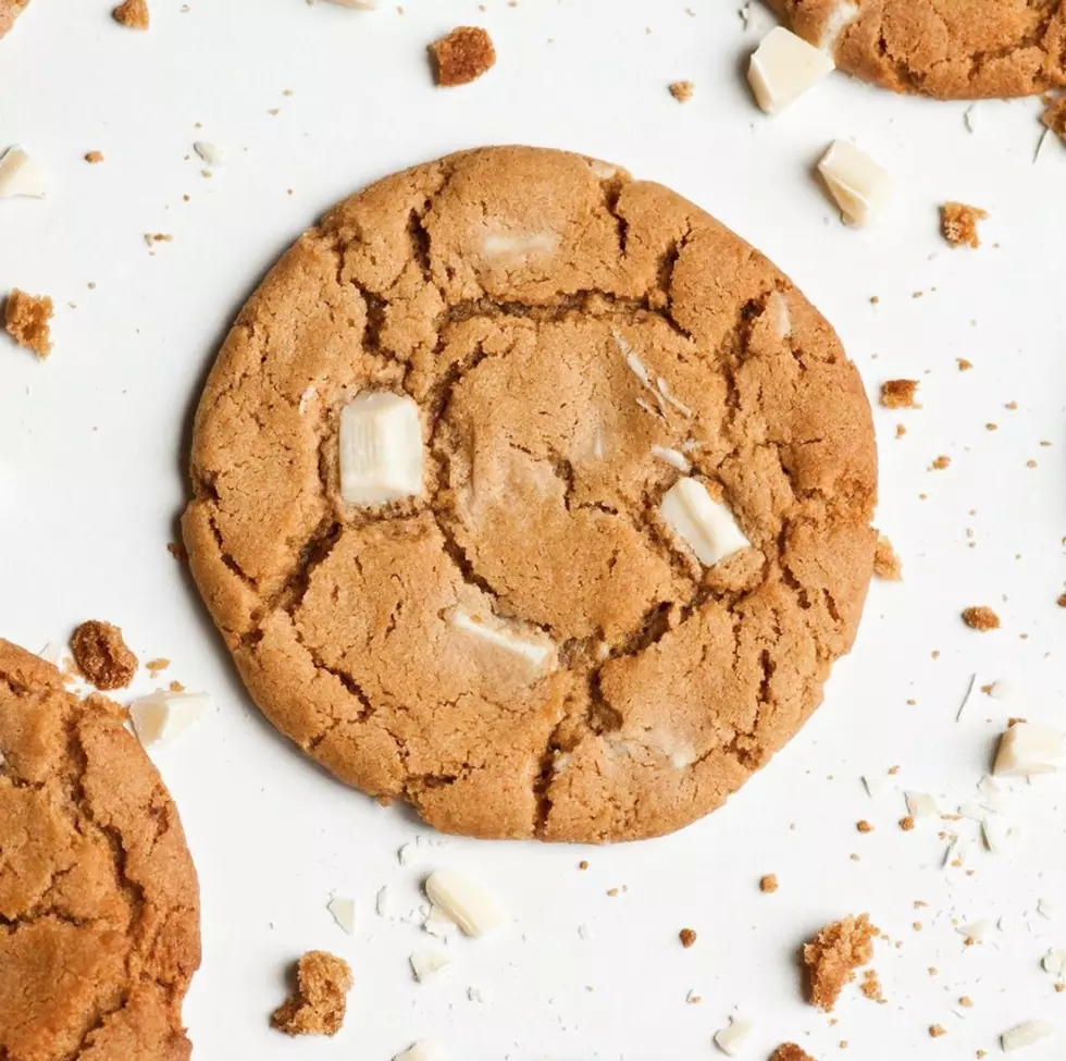 Vegan White Chocolate Chip Chewy Cookies to Make For MDW