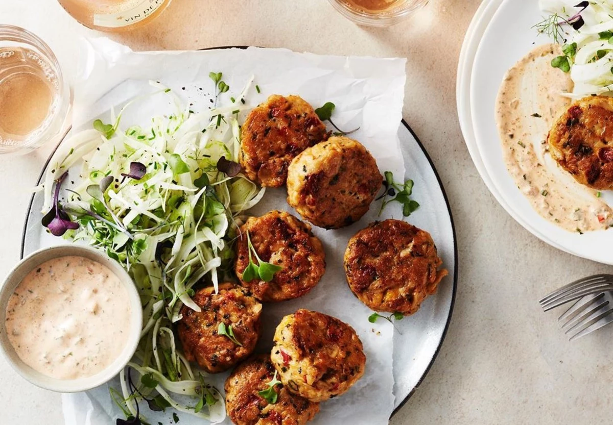 Good Catch Launches New England Style Plant - Based Crab Cakes