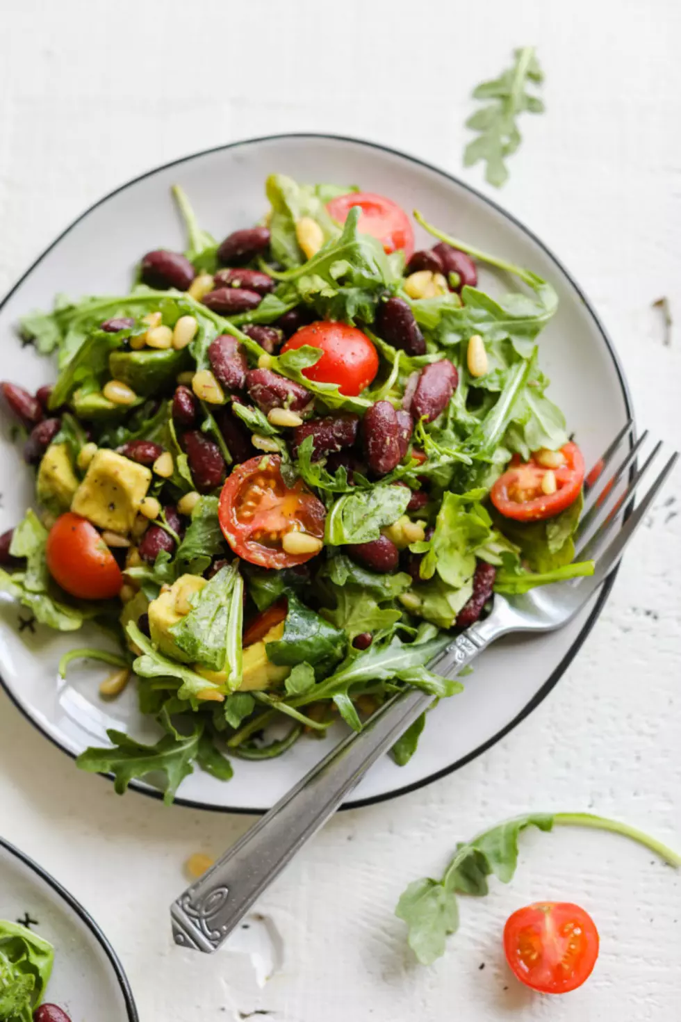 Healthy Plant-Based Lunch: Kidney Bean Arugula Salad Recipe