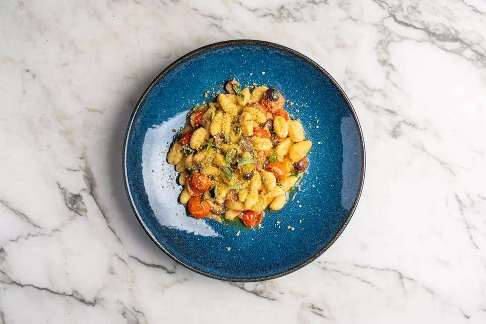 SESTINA, Vegan Pasta &#038; Wine Bar Opens in the East Village, Offers Meal Kits