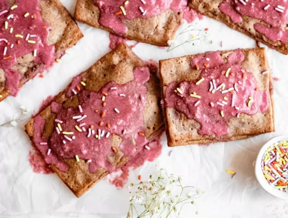 Healthy Vegan and Paleo Treat: Raspberry Pop Tarts Recipe