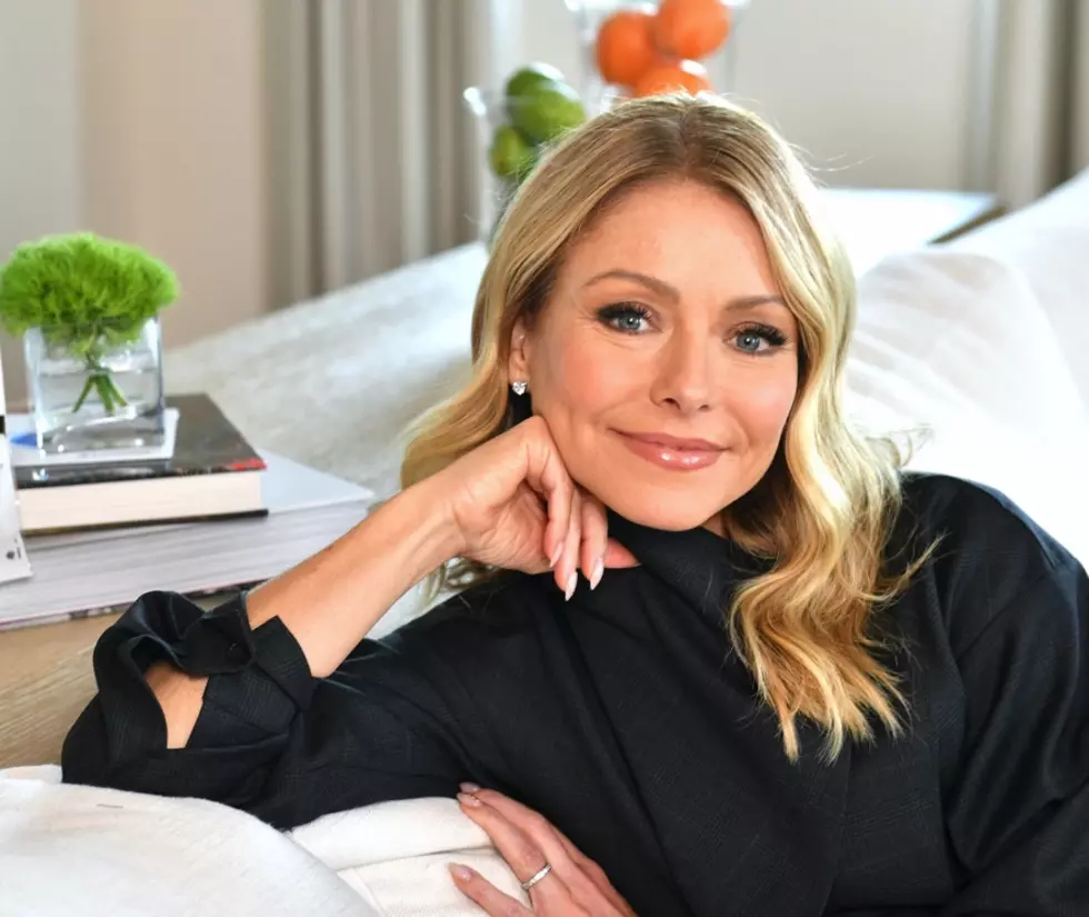 Kelly Ripa’s Secret to Glowing Skin: Her Mostly Plant-Based Diet