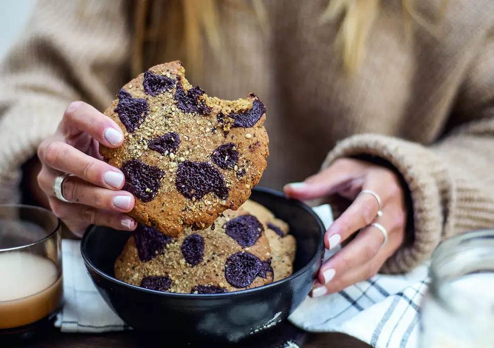 Healthier-For-You Dessert Recipe: Cashew Quinoa Chocolate Chip Cookies