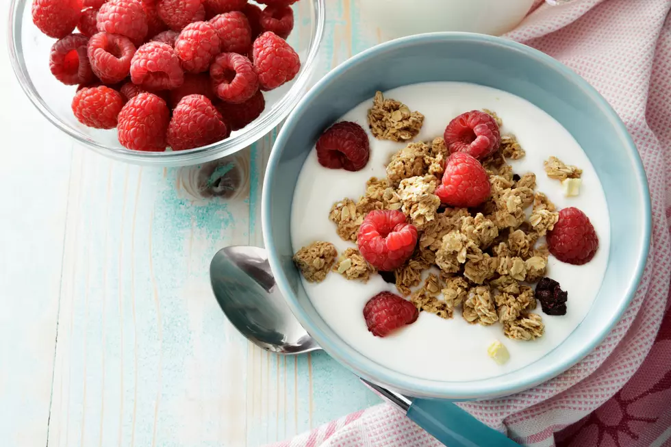 If You Think a Food Is Healthy, Like Granola, You'll Eat More | The Beet