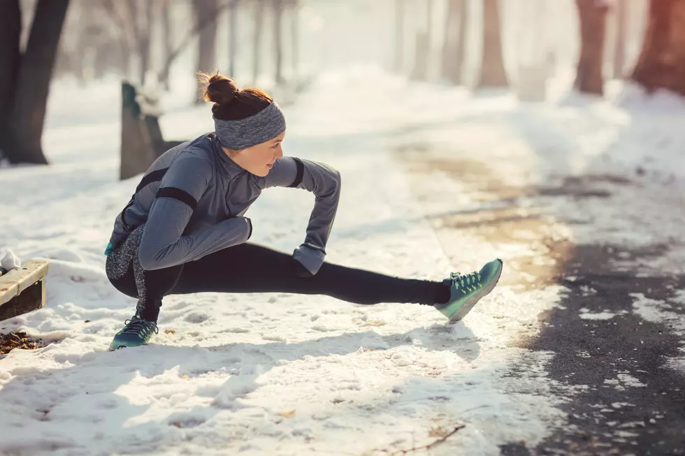 7 Easy Tips to Lose Weight in the Winter, According to the Experts