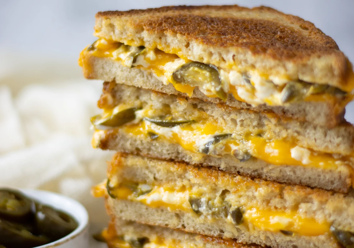 Make This Vegan Grilled Cheese And Jalapeño Sandwich With Vejii The Beet