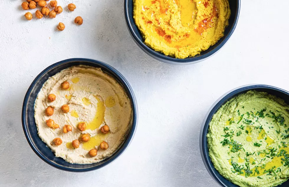 Make Tom Brady’s Healthy Hummus Recipe, and TB12’s Chunky Guacamole