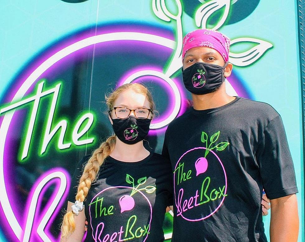 A Vegan Food Truck Launches Two Student Entrepreneurs&#8217; Careers