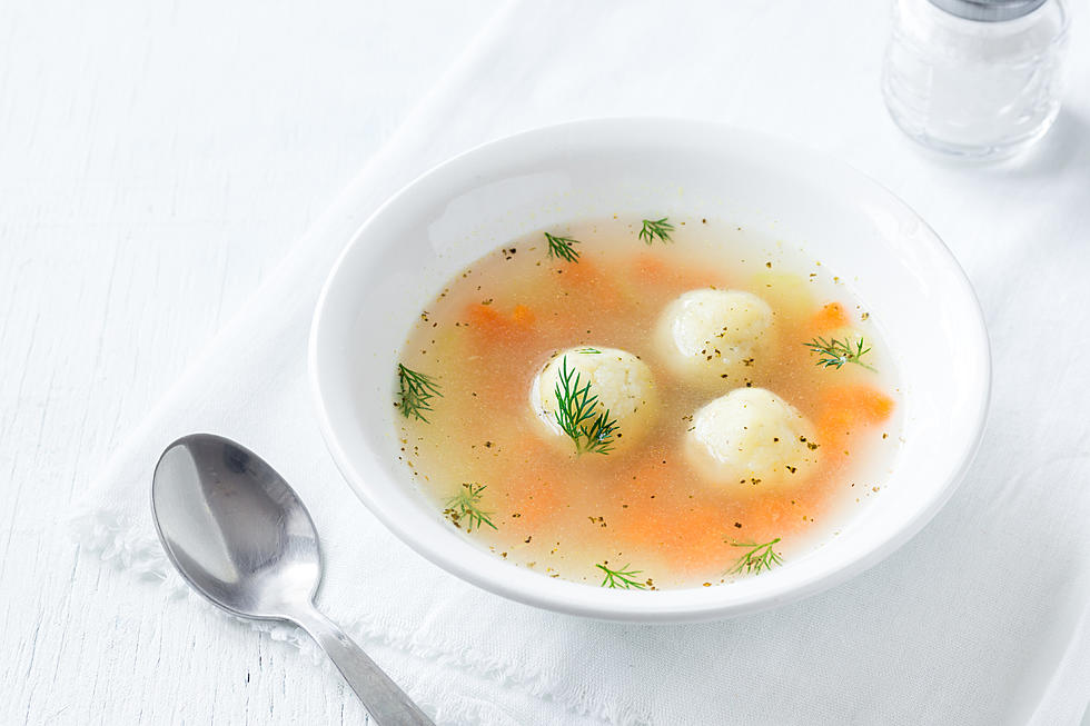 Vegan Hanukkah Recipe: Meatless Matzo Ball Soup