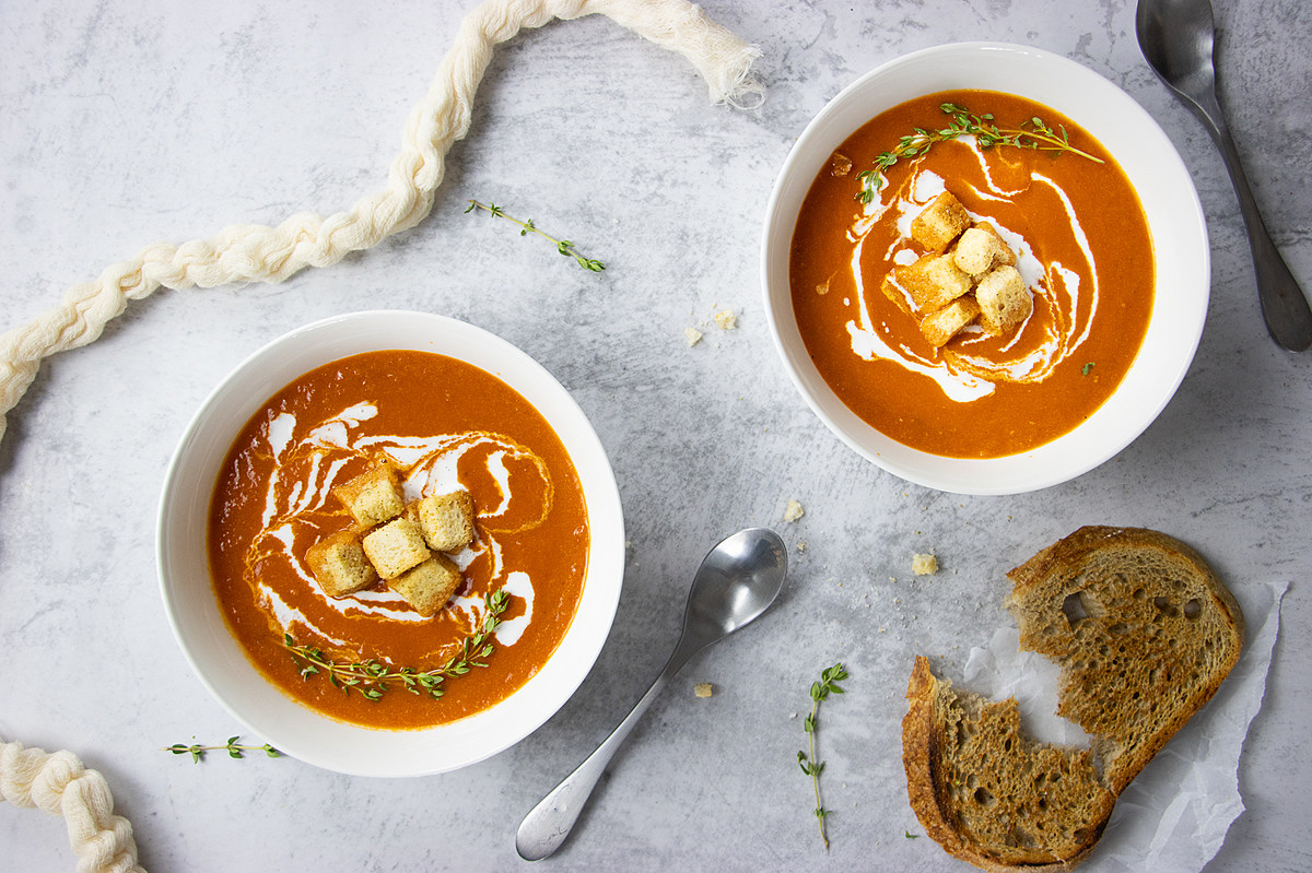 Creamy Vegan Roasted Tomato Soup | The Beet